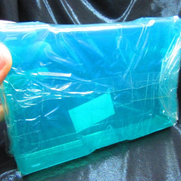 Light Blue Plastic Storage Case - Picture 4 of 5